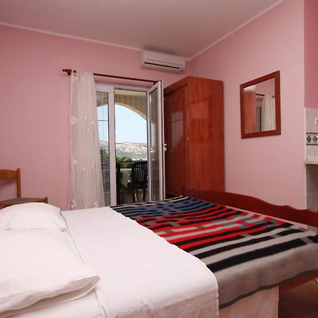 Apartments By The Sea Stara Novalja, Pag - 6469 Room photo